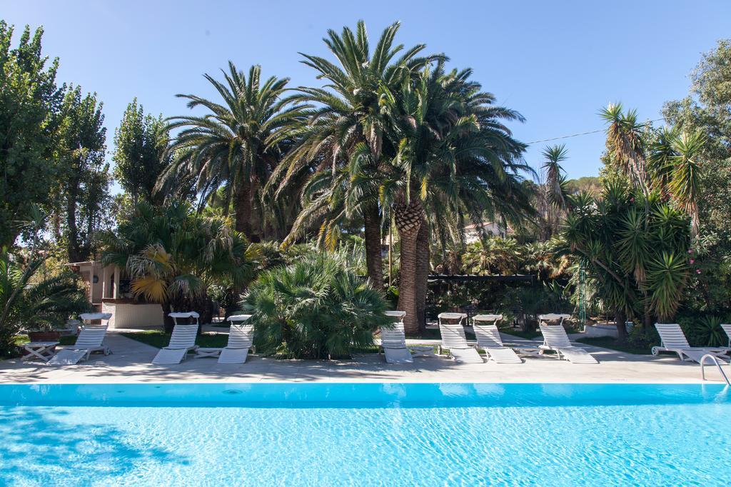 Hotel Barracuda Marina di Campo Εξωτερικό φωτογραφία